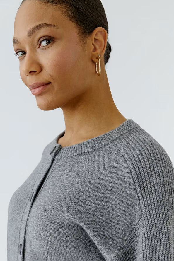 OUI | Vest