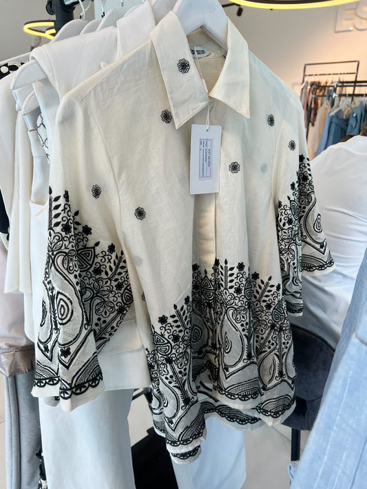 EST'SEVEN | Alijah Blouse