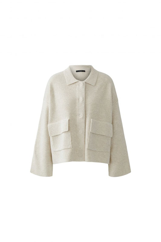 OUI | Vest