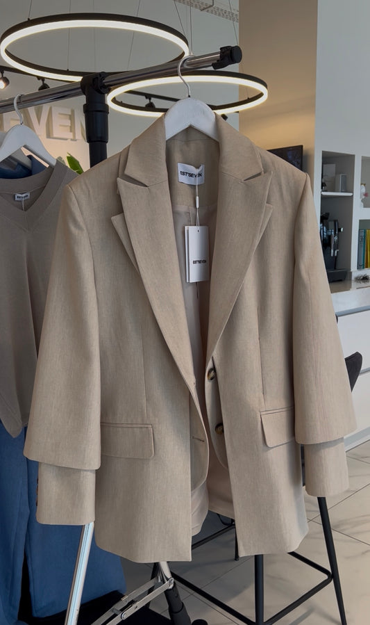 EST’SEVEN | Blazer Queentin